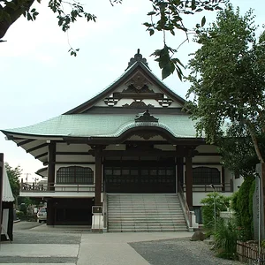 Tokyo Shinjuku st. - Temple