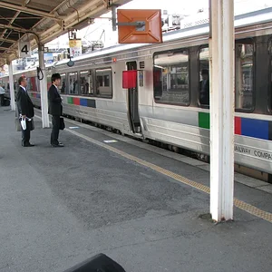 Kyushu Railway train, Kumamoto Station