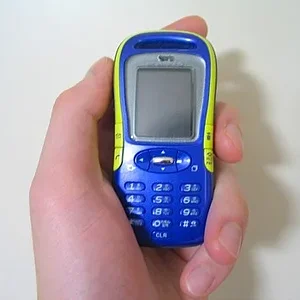 cellphone 001.jpg