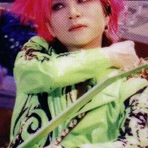 hide002.jpg