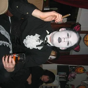 Halloween 05 039.jpg