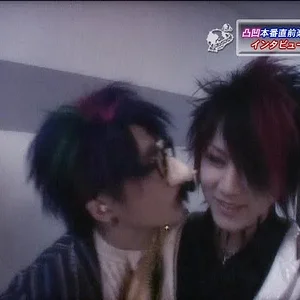 ruki_miyavi 2.jpg