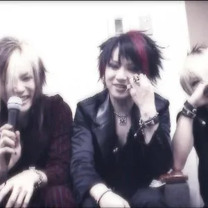 ruki_reita 1.jpg