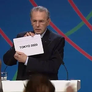 1229961_711626292196468_714448836_n.jpg