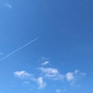 jet-sky-clouds.jpg