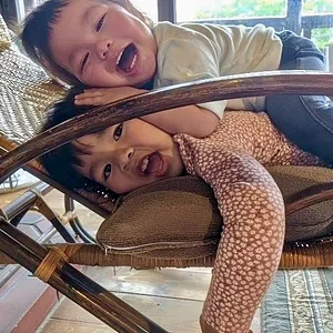 two kids.jpeg