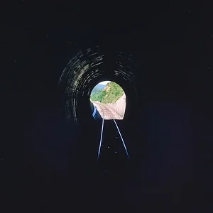 tunnel.jpg