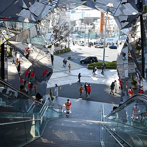 Tokyo Plaza