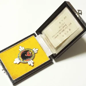 badge ***. imp. aide soldats 3.jpg