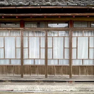 windows-wood.jpeg