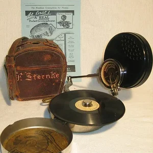 Mikiphone-WWII.jpg