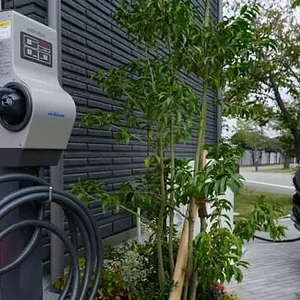 panasonic-ev.jpg