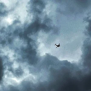 mitsubishi-in-the-skies.jpg