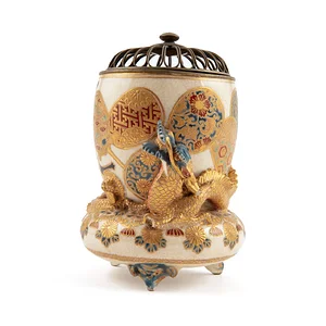 side on view of vase.jpg