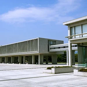 Hiroshima-Peace-Memorial-Museum.jpg
