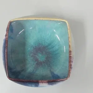 A3894_Deep into bowl.jpg