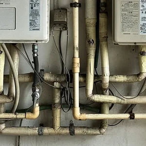 pipes.JPG