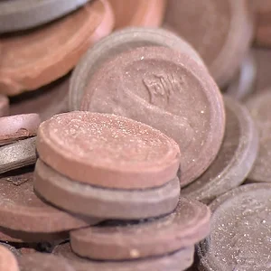 Ceramic 1-sen coins