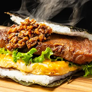 %E3%80%90OnigiriBurger%E3%80%91%E4%BE%8DSAMURAI%E7%A5%9E%E6%88%B8%E7%89%9B%E3%82%B9%E3%83%86%E...png