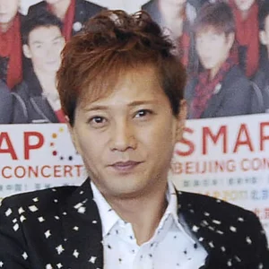 japan_smap_sex_scandal_38931.jpg