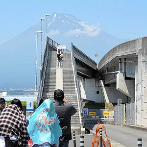 Mount Fuji Dream Bridge