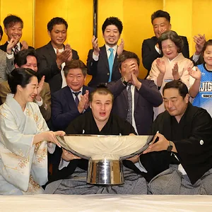 20251123s10005000480000p_view.webp