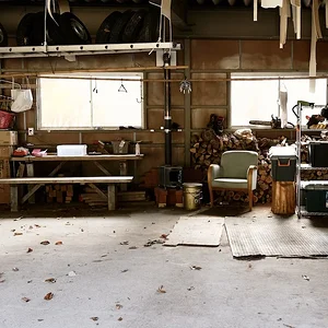 garage.webp