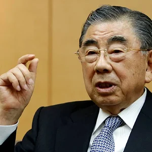 suzuki-toshifumi.webp