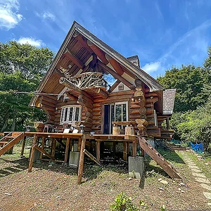 izu-cottage.webp