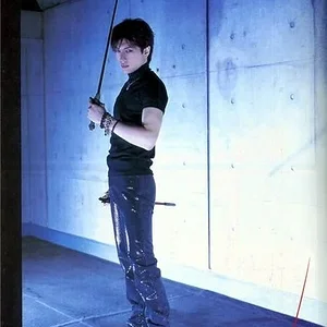 Love the sword in this picture.