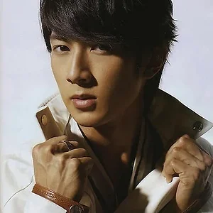 wu Chun i really like him in the serie hana kimi ;p