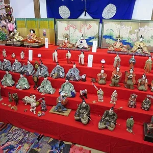 Hina ningyo
