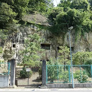 Yoshimi Hyakuana