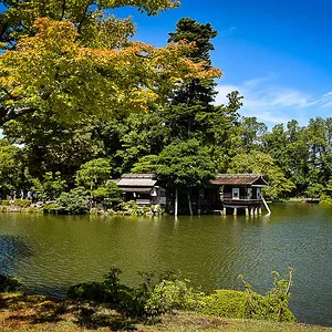 Kenroku-en