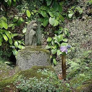 Tokeiji Temple