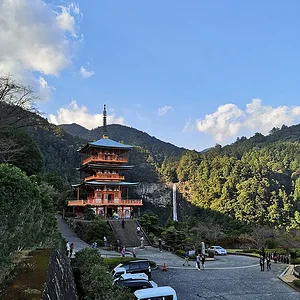 Kumano Nachi Taisha