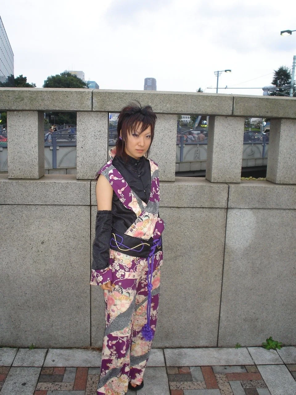 a girl poSing at HARAJUKU