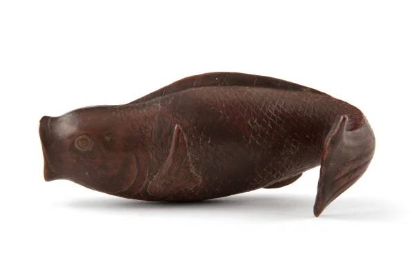 A3735_Carp wall vase.jpg