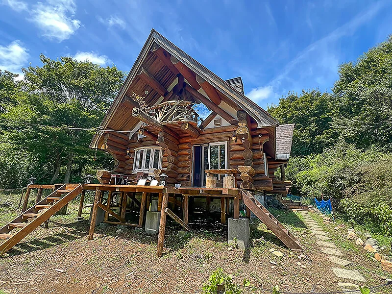 izu-cottage.webp