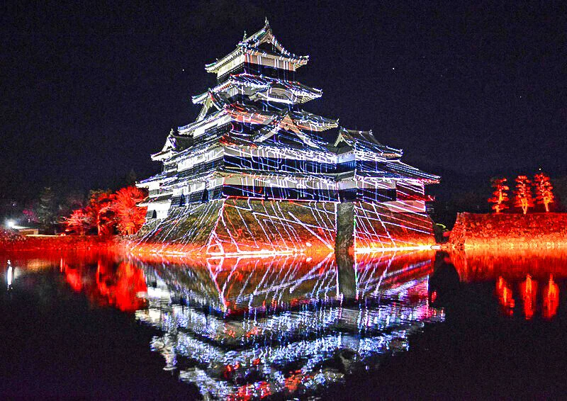 matsumoto-laser-show.jpg