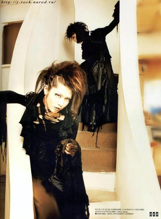 miyavi0037.jpg