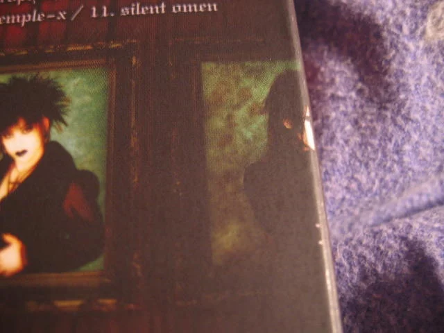Moi Dix Mois Shadow X 006.jpg