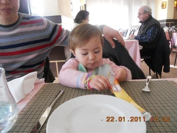 Momichan at chinese restaurant