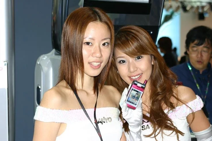 reacequeens