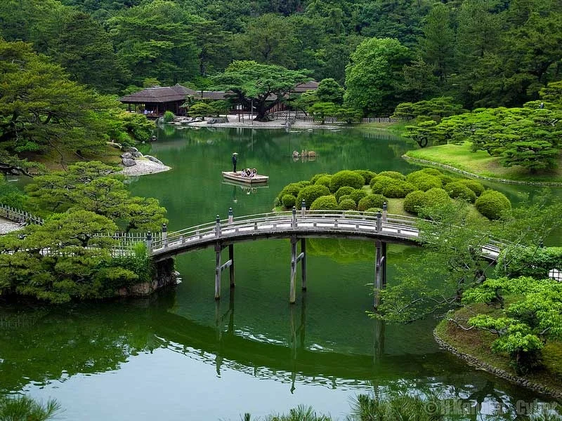 Ritsurin Garden