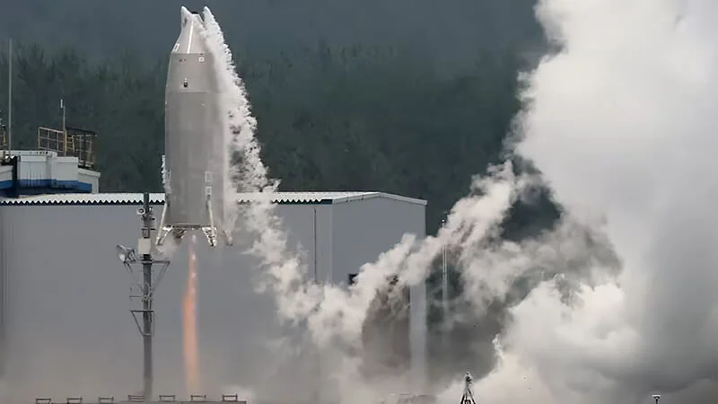 RV-X-experimental-reusable-rocket-02.webp