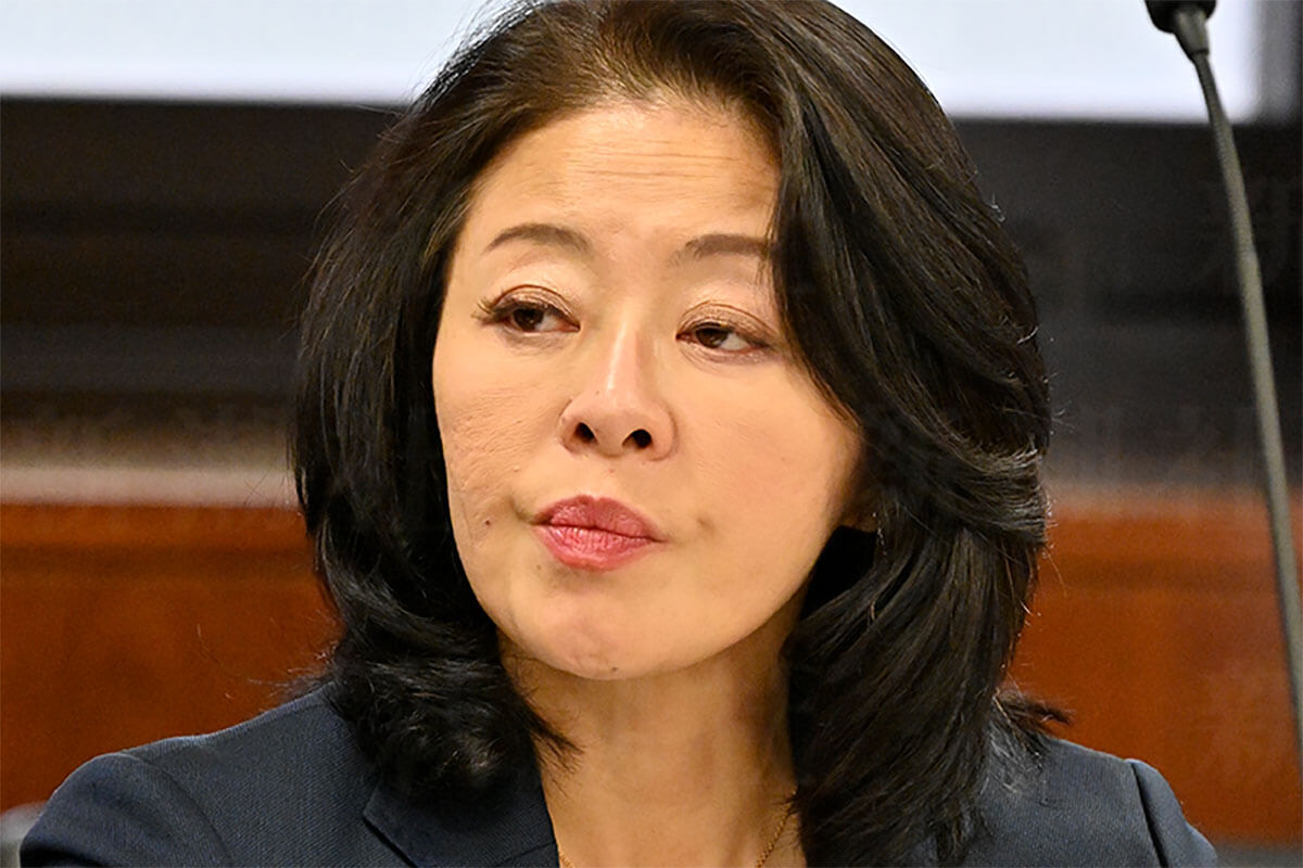 www.dailyshincho.jp