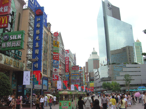 shanghai-nanjing-road2.jpg